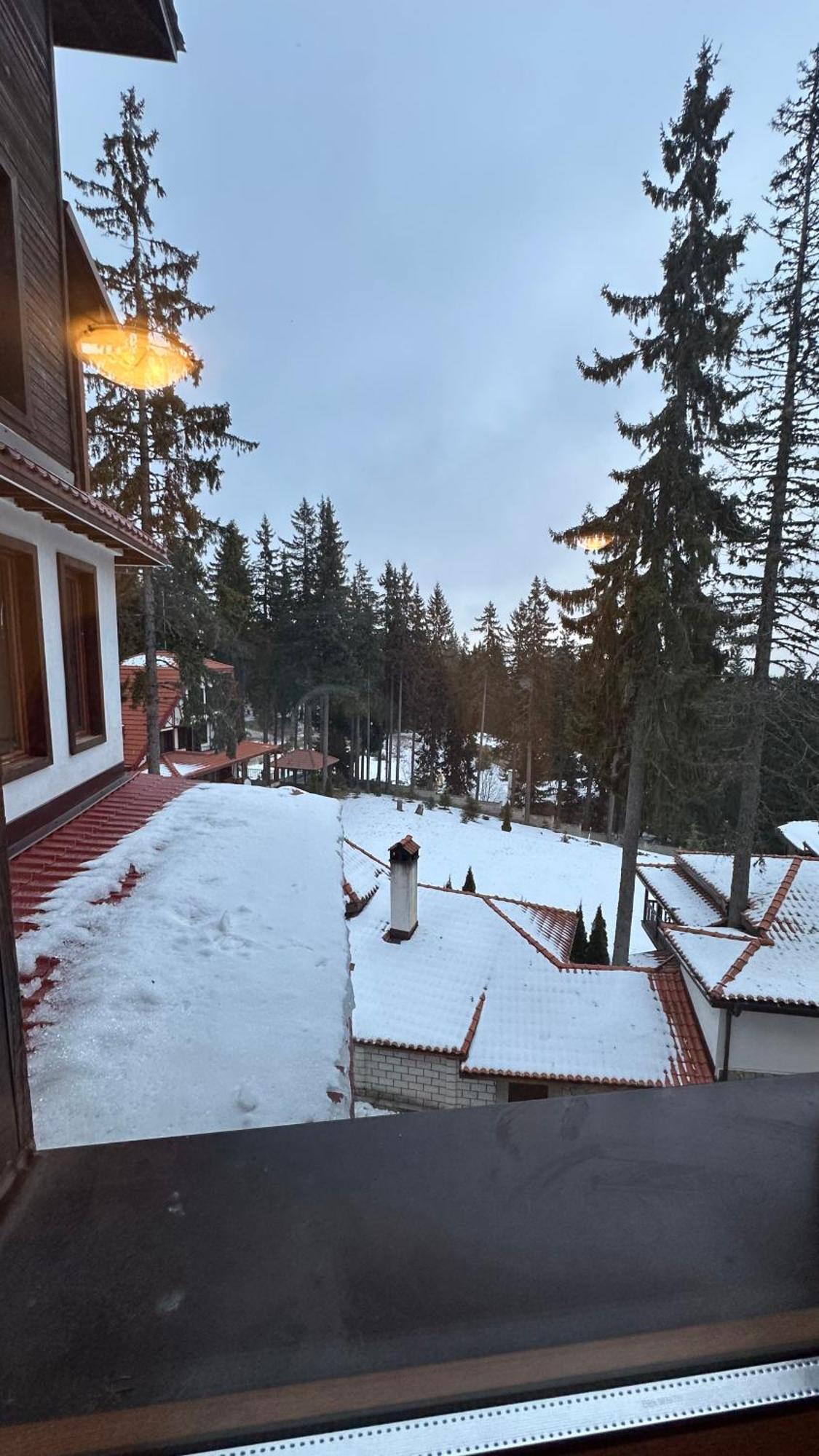 Апартаменти И Стаи За Гости "Алекс" Pamporovo Bagian luar foto